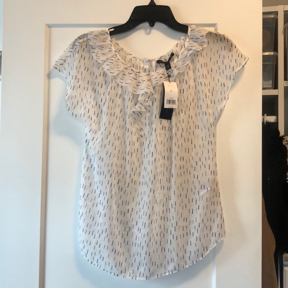 New banana republic blouse with tags